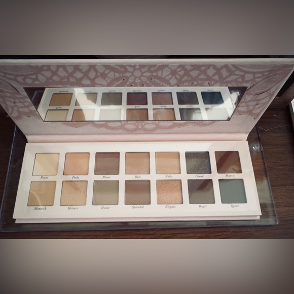 LAURA GELLER NEW YORK Seasonless Staples Reigning Rose 14 Pressed Eyesha… - Picture 11 of 11